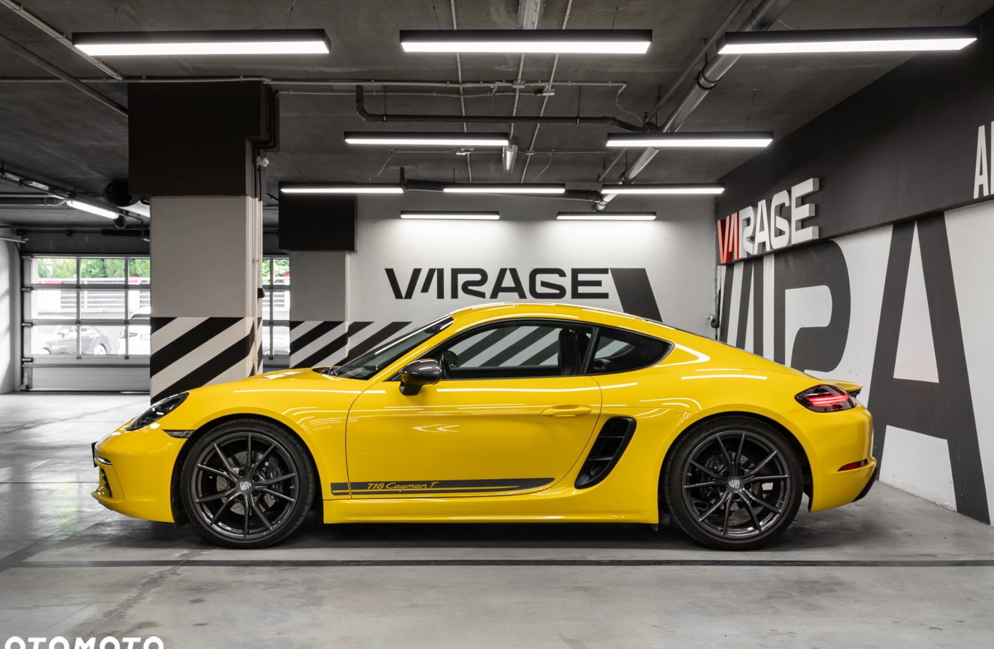 Porsche 718 Cayman cena 429900 przebieg: 13550, rok produkcji 2023 z Kraków małe 742